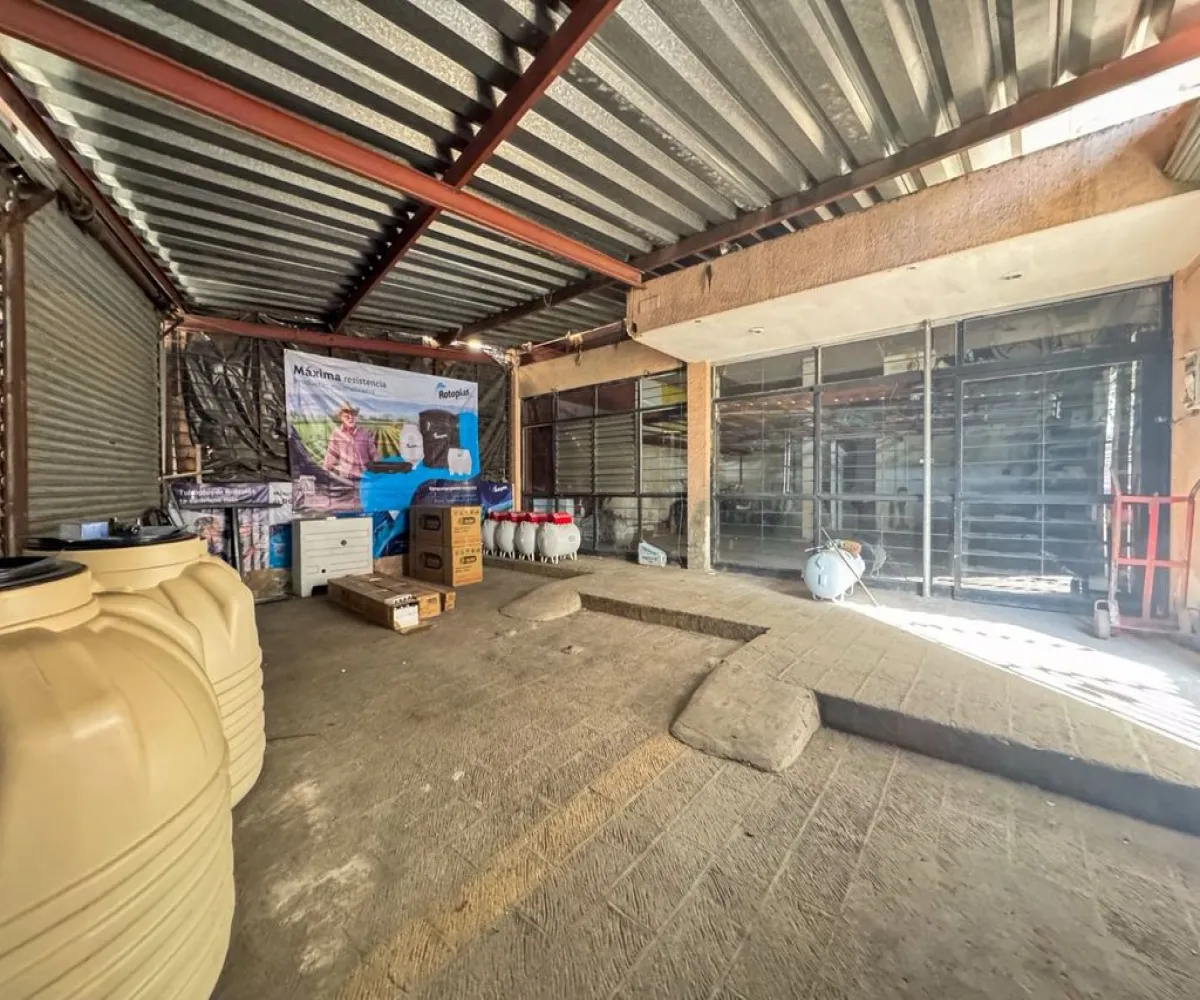 Local En Renta,Moderna,Avenida Circunvalación Agustín Yáñez S/N, Guadalajara, Jalisco 44190,2 Baños,Avenida Circunvalación Agustín Yáñez,1,pjriTcs