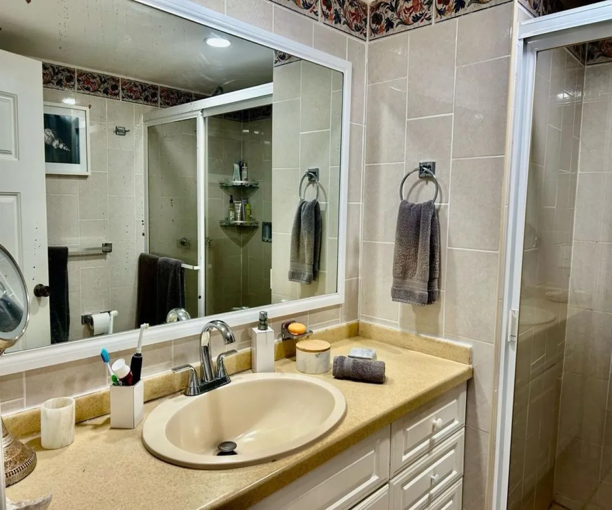 Departamento En Renta,Av Las Redes 70, Bahía de Banderas, Nayarit 63734, 2 Habitaciones,2 Baños,Av Las Redes,1,pUB9PKY