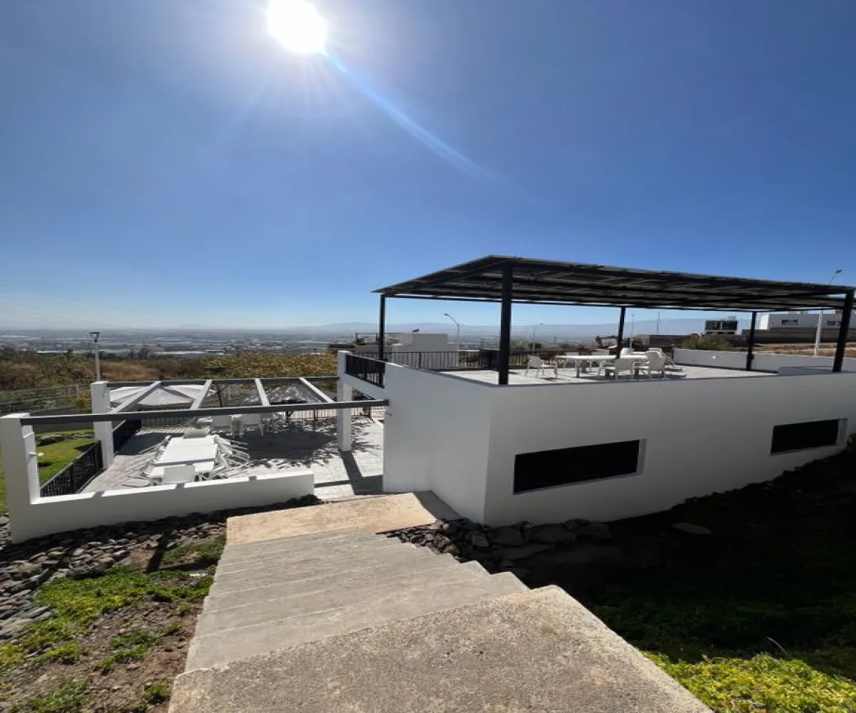 Casa En Venta,Pedregal del Bosque,Prolongación Manuel López Cotilla 681, San Pedro Tlaquepaque, Jalisco 45610, 3 Habitaciones,3 Baños,Prolongación Manuel López Cotilla,1,pbg9Ugx