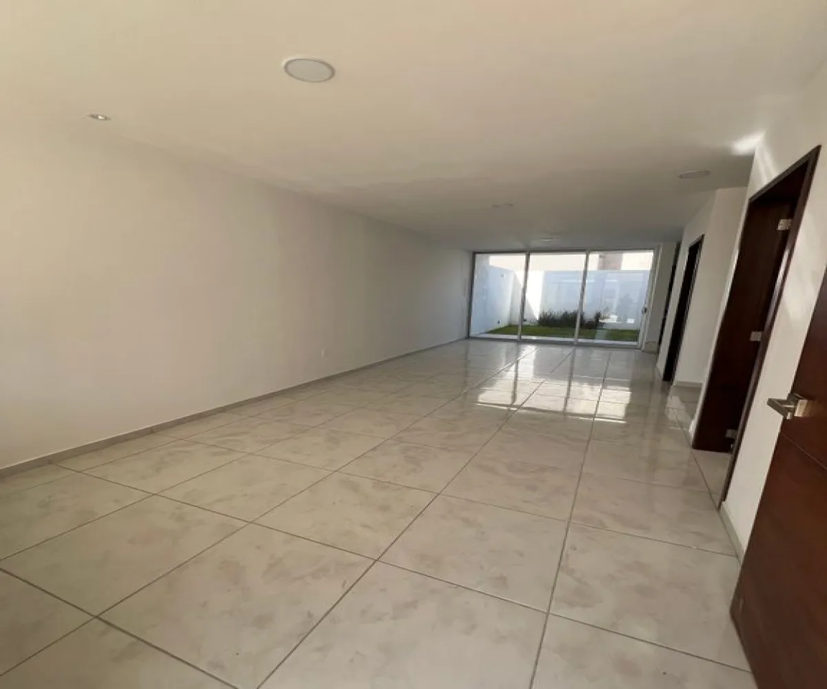 Casa En Venta,Pedregal del Bosque,Prolongación Manuel López Cotilla 681, San Pedro Tlaquepaque, Jalisco 45610, 3 Habitaciones,3 Baños,Prolongación Manuel López Cotilla,1,pbg9Ugx
