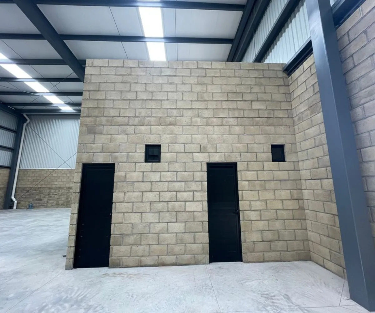 Bodega En Renta,Pinar de la Venta,Prol. Jilgueros 1293, Zapopan, Jalisco 45221,3 Baños,Prol. Jilgueros,1,p0aCQGK