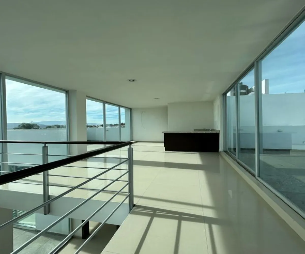 Casa En Venta,Santa Ana Tepetitlán,Boulevard Bosques de Santa Anita 2200, Tlajomulco de Zúñiga, Jalisco 45650, 4 Habitaciones,5 Baños,Boulevard Bosques de Santa Anita,1,pKcr2os