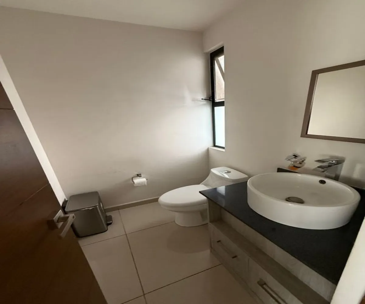 Casa En Venta,Aurea Residencial,Avenida Camino Real a Colima 445, San Pedro Tlaquepaque, Jalisco 45602, 3 Habitaciones,2 Baños,Avenida Camino Real a Colima,1,pDGbNt8