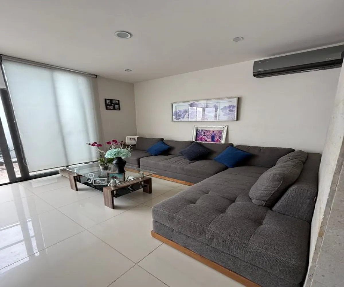 Casa En Venta,Aurea Residencial,Avenida Camino Real a Colima 445, San Pedro Tlaquepaque, Jalisco 45602, 3 Habitaciones,2 Baños,Avenida Camino Real a Colima,1,pDGbNt8
