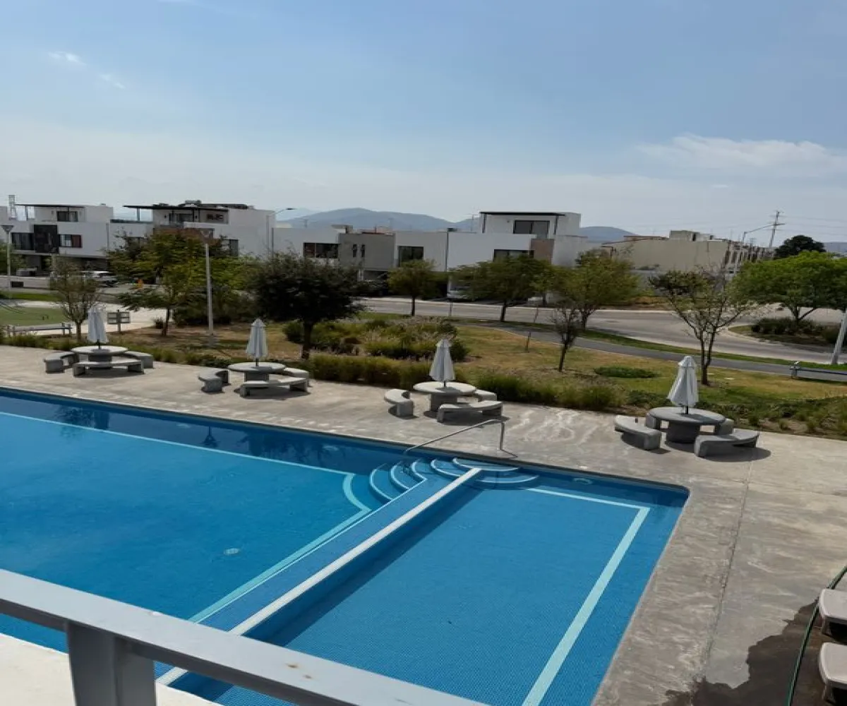 Casa En Venta,Aurea Residencial,Avenida Camino Real a Colima 445, San Pedro Tlaquepaque, Jalisco 45602, 3 Habitaciones,2 Baños,Avenida Camino Real a Colima,1,pDGbNt8