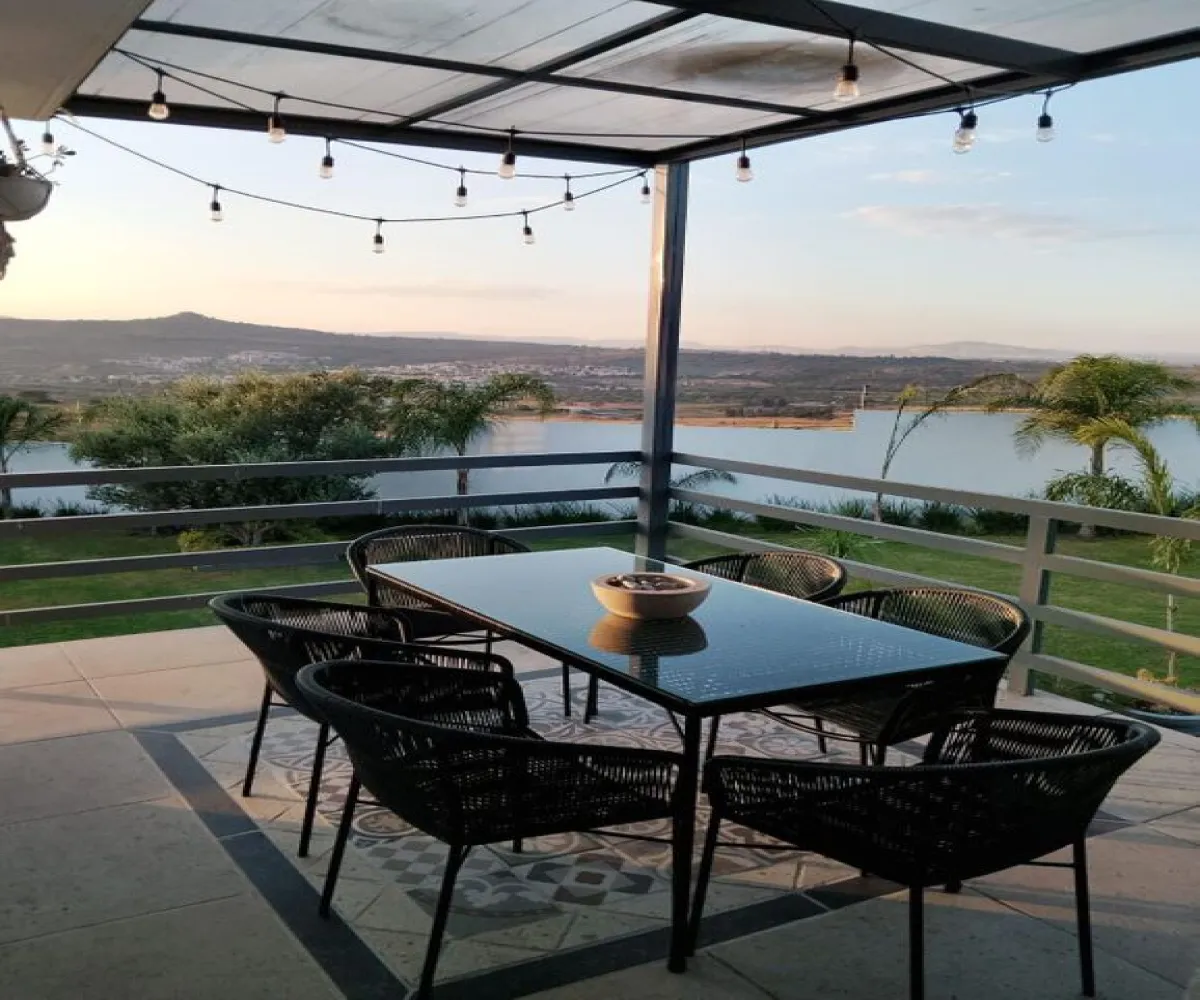 Casa En Venta,Cajititlan,Cerezo s/n, Tlajomulco de Zúñiga, Jalisco 45670, 3 Habitaciones,2 Baños,Cerezo,1,poq8HYz