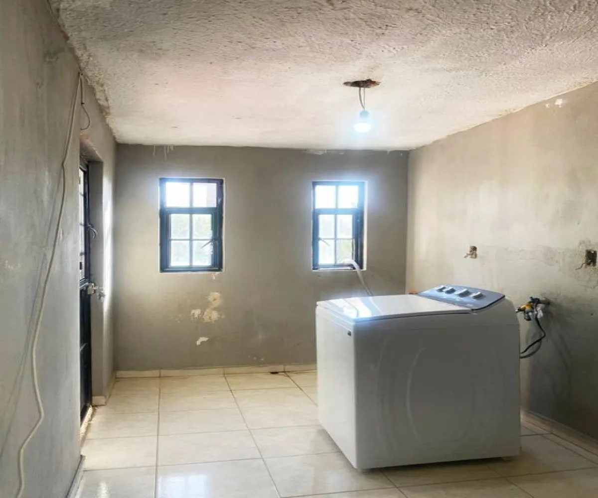 Casa En Venta,Santa Lucía,Arista 1650, Zapopan, Jalisco 45200, 4 Habitaciones,2 Baños,Arista,2,pYRMUkx