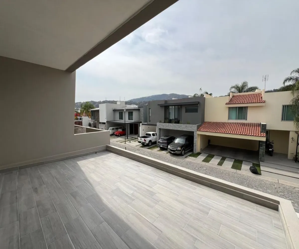 Casa En Venta,Bugambilias,LORENZO BARCELATA S/N, Zapopan, Jalisco 45237, 4 Habitaciones,4 Baños,LORENZO BARCELATA,1,pZhqgdR