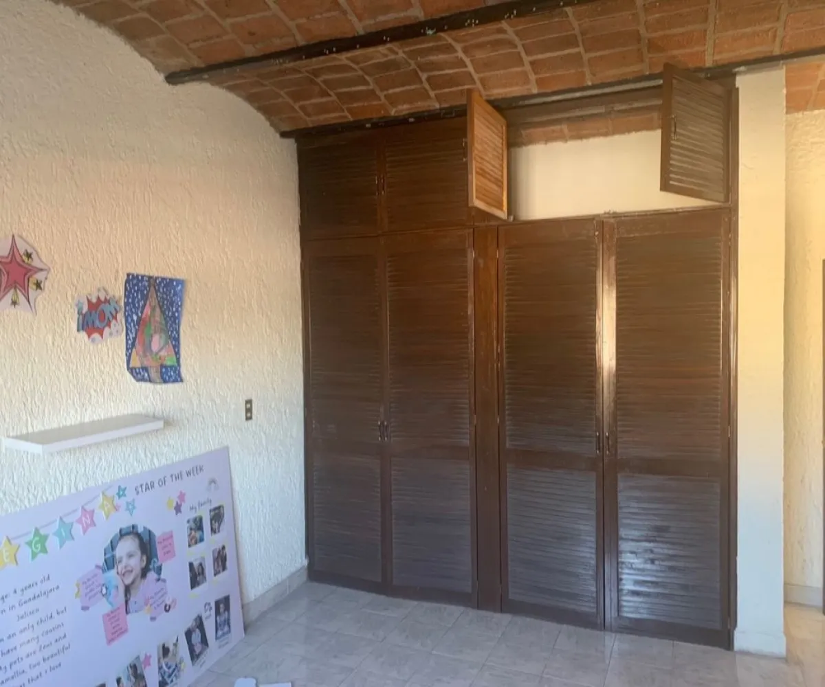 Casa En Venta,Pinar de la Venta,Calle Pedro Moreno 64, Zapopan, Jalisco 45226, 3 Habitaciones,1 Baño,Calle Pedro Moreno,1,pGOb55Q