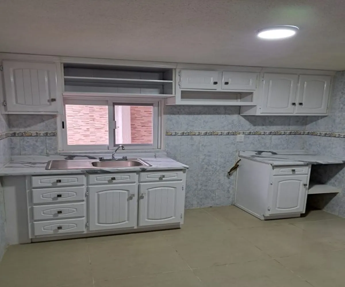 Casa En Venta,Prados Vallarta,Calle A las Cumbres 260, Zapopan, Jalisco 45020, 5 Habitaciones,2 Baños,Calle A las Cumbres,2,ptJDcWR