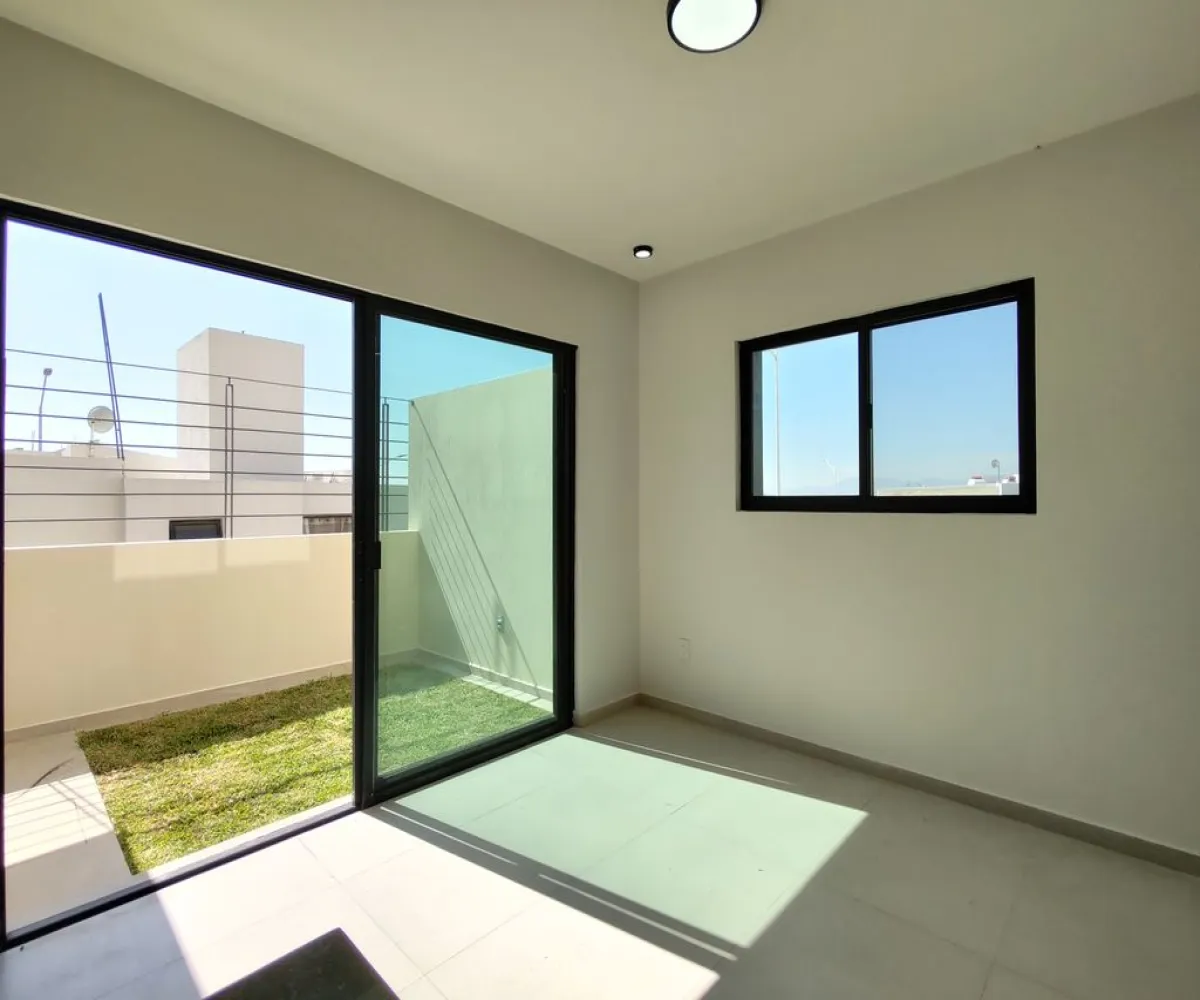 Casa En Venta,Tlaquepaque,Av. De los Bosques S/N 53, San Pedro Tlaquepaque, Jalisco 45610, 2 Habitaciones,3 Baños,Av. De los Bosques,2,pTarDHU