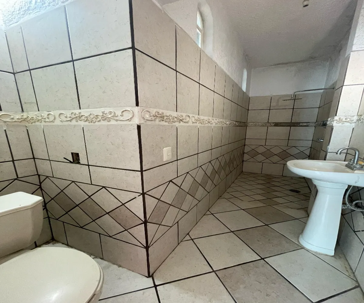 Casa En Venta,Jardines Del Vergel,jardines de los alhelies 1472, Zapopan, Jalisco 45180, 6 Habitaciones,4 Baños,jardines de los alhelies,3,723177