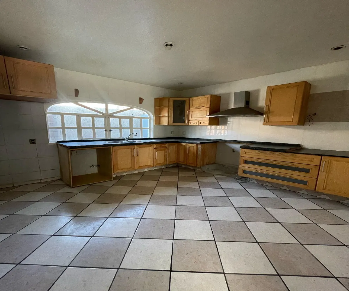 Casa En Venta,Jardines Del Vergel,jardines de los alhelies 1472, Zapopan, Jalisco 45180, 6 Habitaciones,4 Baños,jardines de los alhelies,3,723177