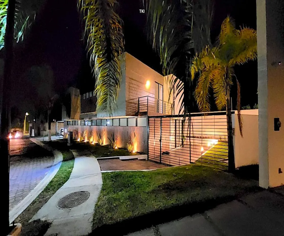 Casa En Venta,Rinconada de Santa Anita ,Santa Ana 601 52, Tlajomulco de Zúñiga, Jalisco 45600, 4 Habitaciones,3 Baños,Santa Ana,1,pSEk1Yc