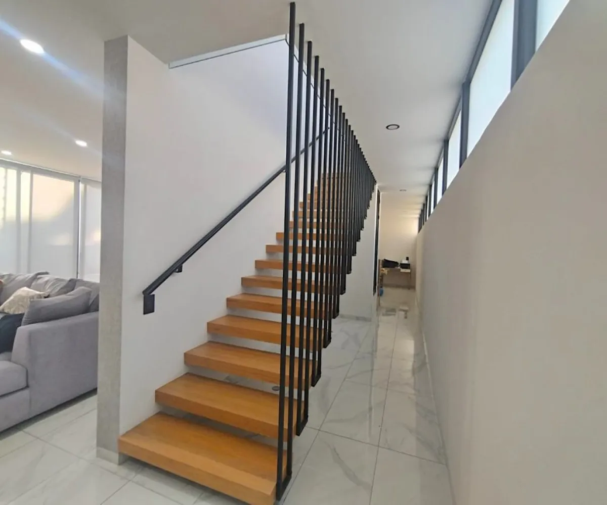 Casa En Venta,Rinconada de Santa Anita ,Santa Ana 601 52, Tlajomulco de Zúñiga, Jalisco 45600, 4 Habitaciones,3 Baños,Santa Ana,1,pSEk1Yc