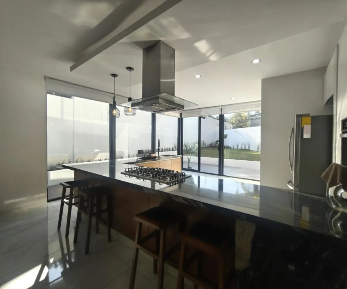 Casa En Venta,Rinconada de Santa Anita ,Santa Ana 601 52, Tlajomulco de Zúñiga, Jalisco 45600, 4 Habitaciones,3 Baños,Santa Ana,1,pSEk1Yc