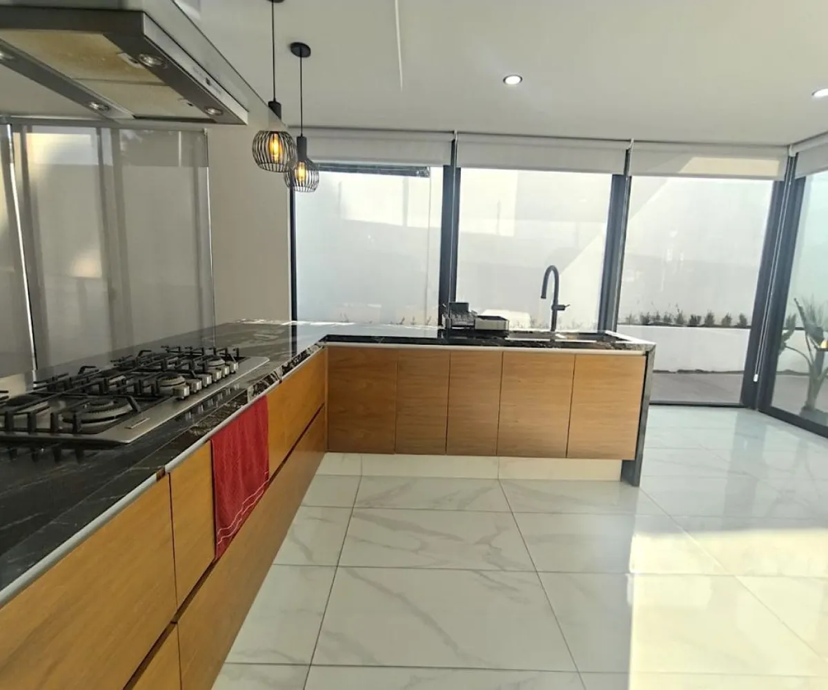 Casa En Venta,Rinconada de Santa Anita ,Santa Ana 601 52, Tlajomulco de Zúñiga, Jalisco 45600, 4 Habitaciones,3 Baños,Santa Ana,1,pSEk1Yc