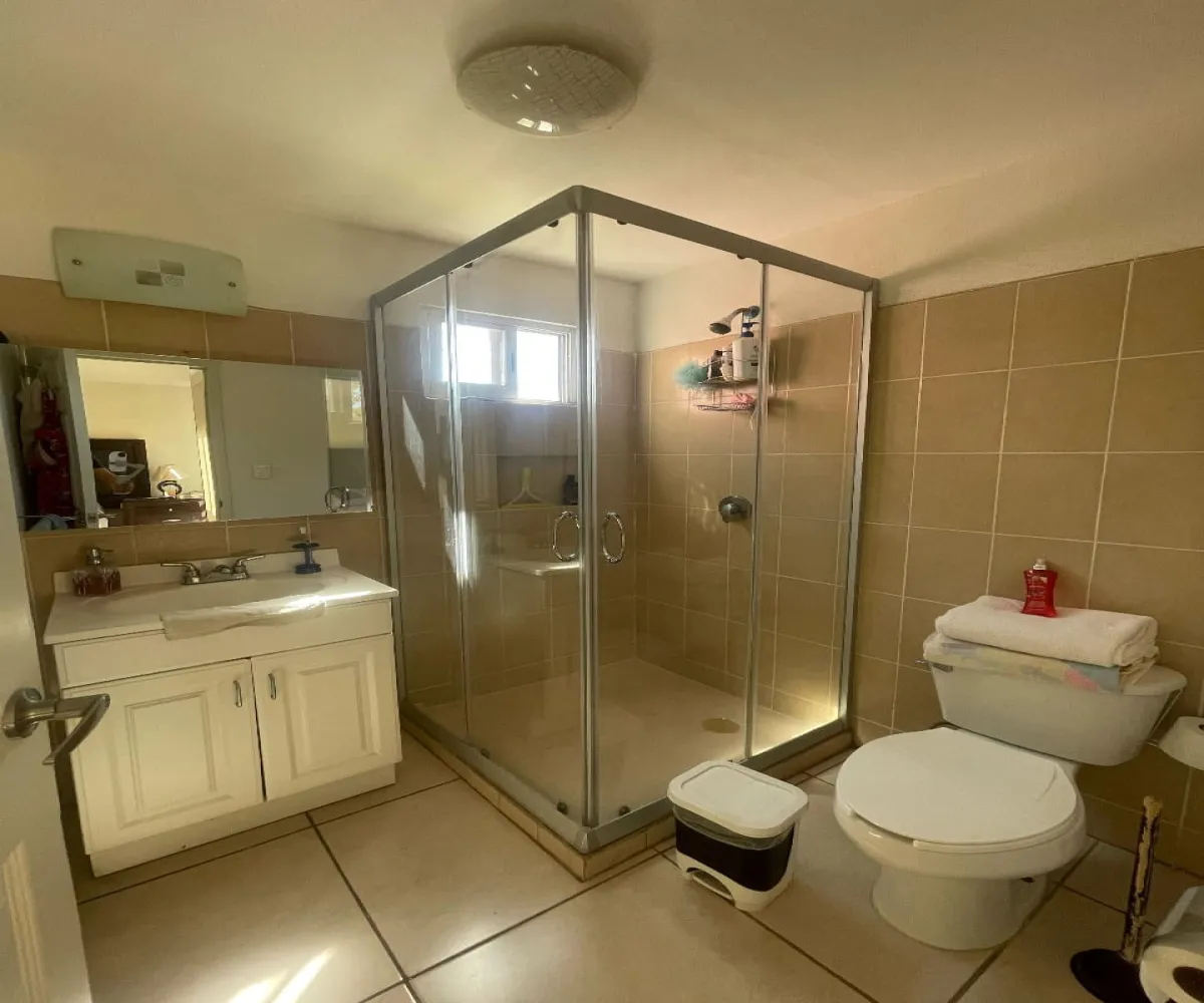 Casa En Venta,Pontevedra,Paseo Pedreira 48, Tlajomulco de Zúñiga, Jalisco 45645, 3 Habitaciones,2 Baños,Paseo ,2,723180