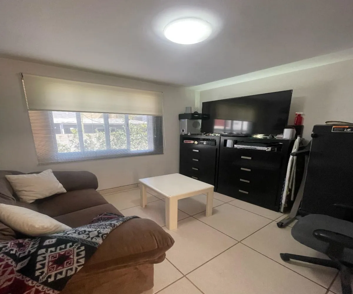 Casa En Venta,Pontevedra,Paseo Pedreira 48, Tlajomulco de Zúñiga, Jalisco 45645, 3 Habitaciones,2 Baños,Paseo ,2,723180