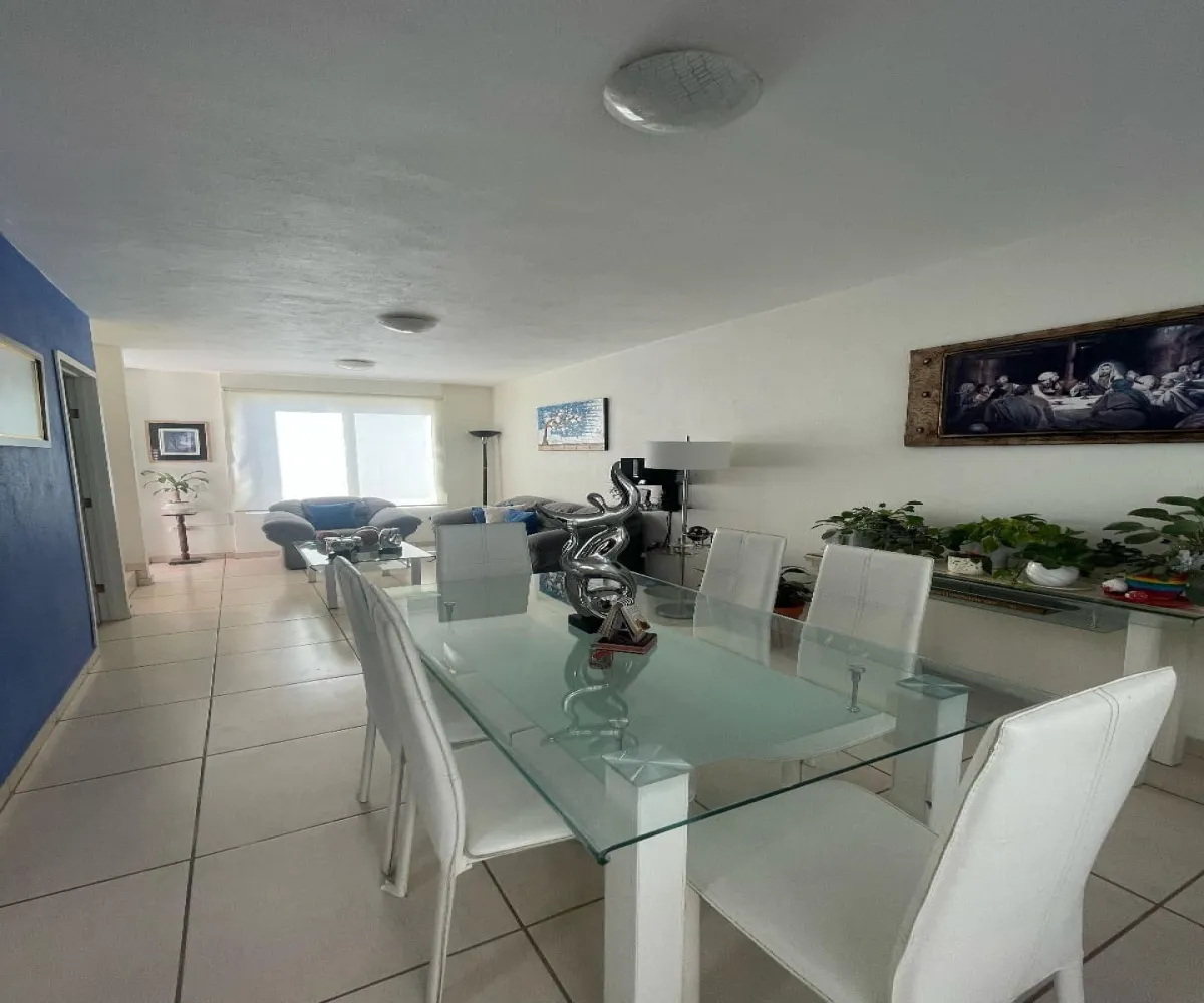 Casa En Venta,Pontevedra,Paseo Pedreira 48, Tlajomulco de Zúñiga, Jalisco 45645, 3 Habitaciones,2 Baños,Paseo ,2,723180