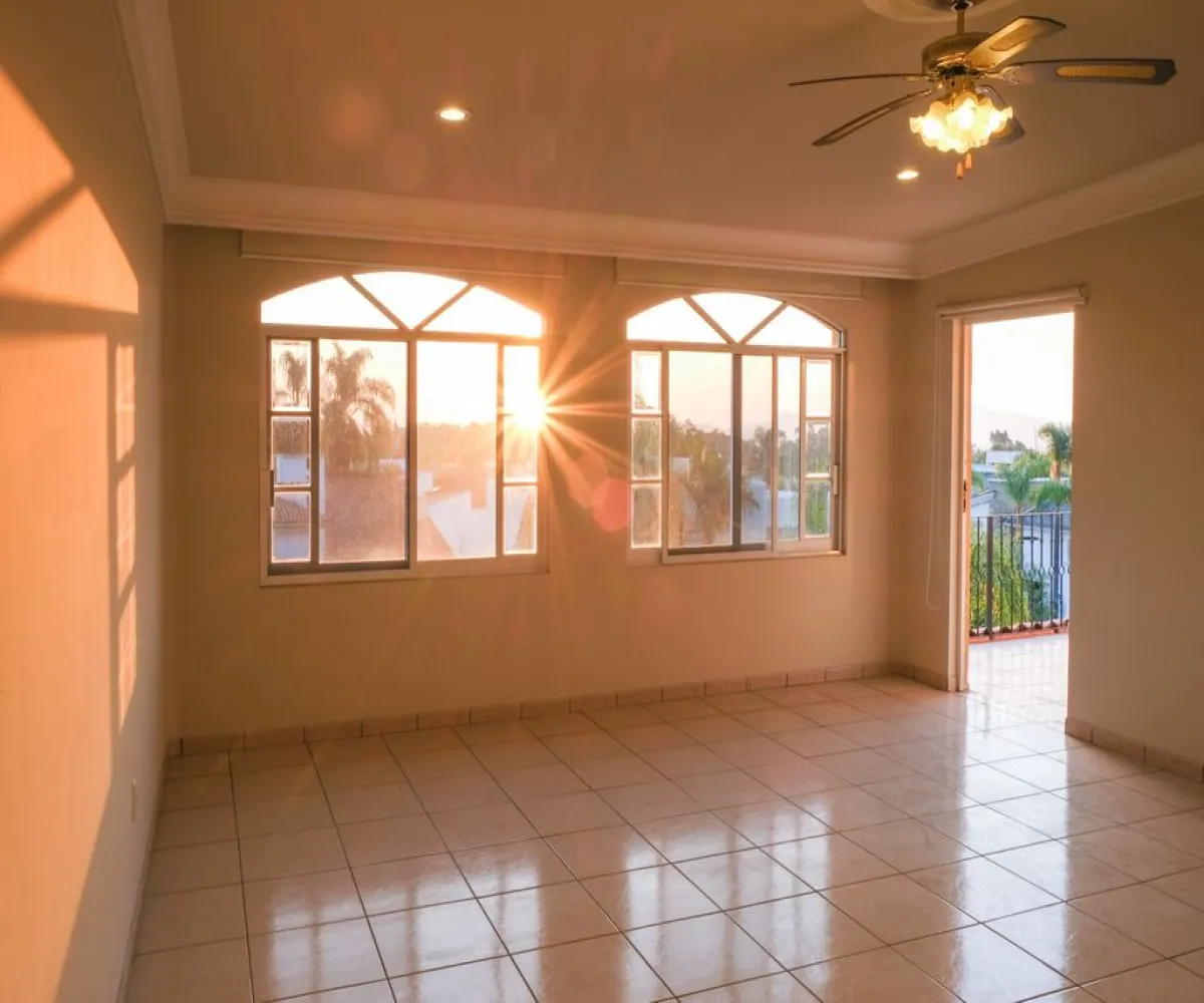 Casa En Venta,Bugambilias,Circuito de las Flores Poniente S/N, Zapopan, Jalisco 45237, 3 Habitaciones,3 Baños,Circuito de las Flores Poniente,1,pFUV04M