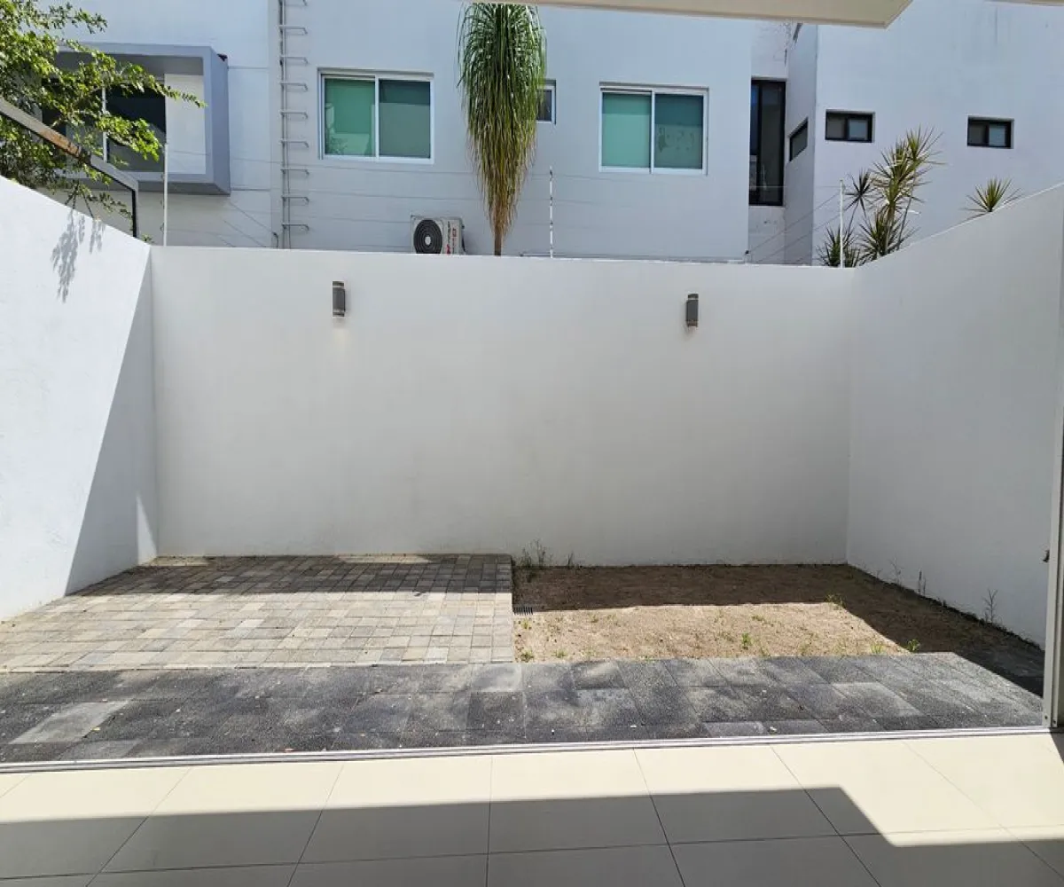 Casa En Venta,Jocotán,Calle Acero 225, Zapopan, Jalisco 45017, 3 Habitaciones,4 Baños,Calle Acero,3,pEqNxd2
