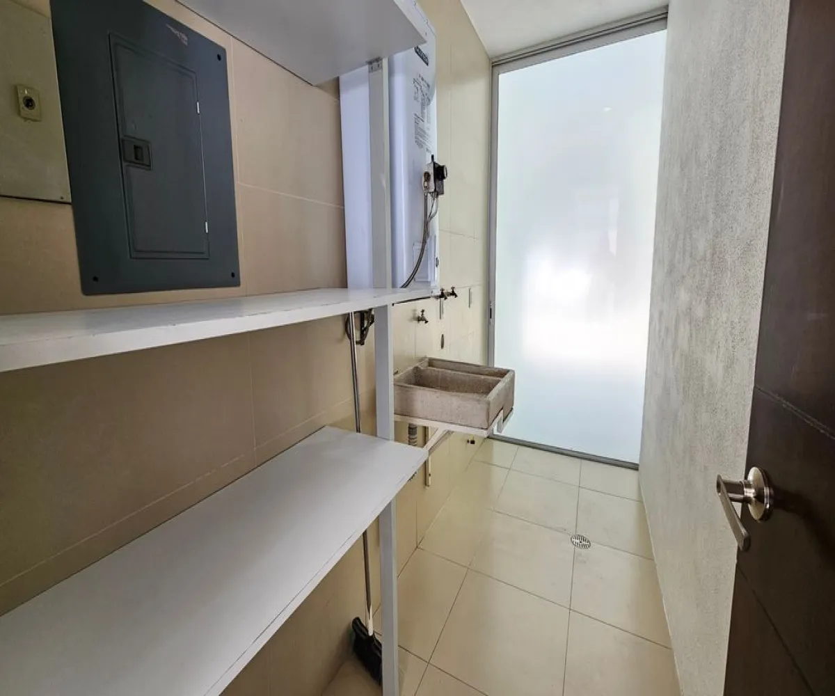 Casa En Venta,Jocotán,Calle Acero 225, Zapopan, Jalisco 45017, 3 Habitaciones,4 Baños,Calle Acero,3,pEqNxd2