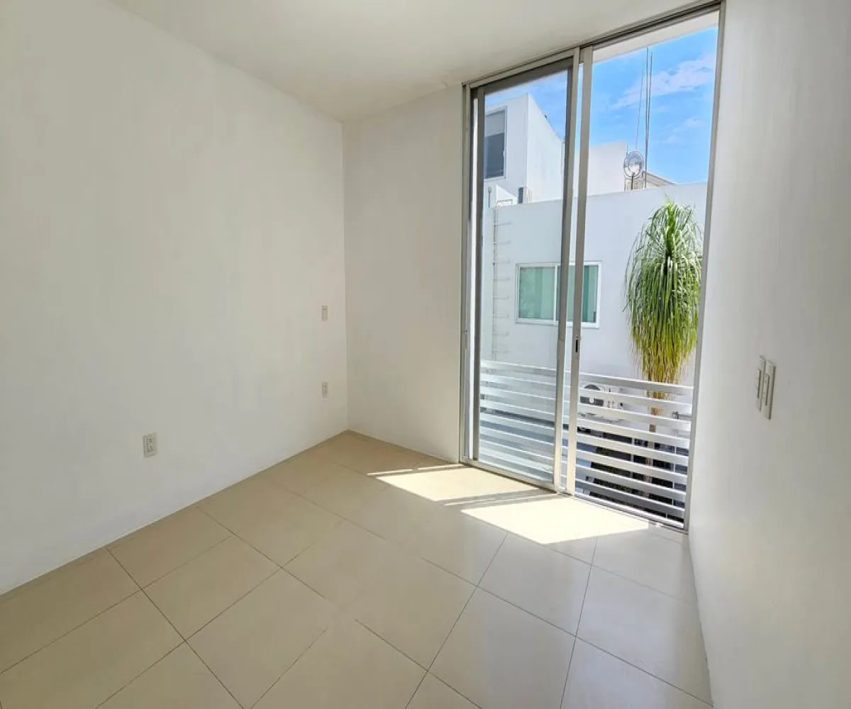 Casa En Venta,Jocotán,Calle Acero 225, Zapopan, Jalisco 45017, 3 Habitaciones,4 Baños,Calle Acero,3,pEqNxd2