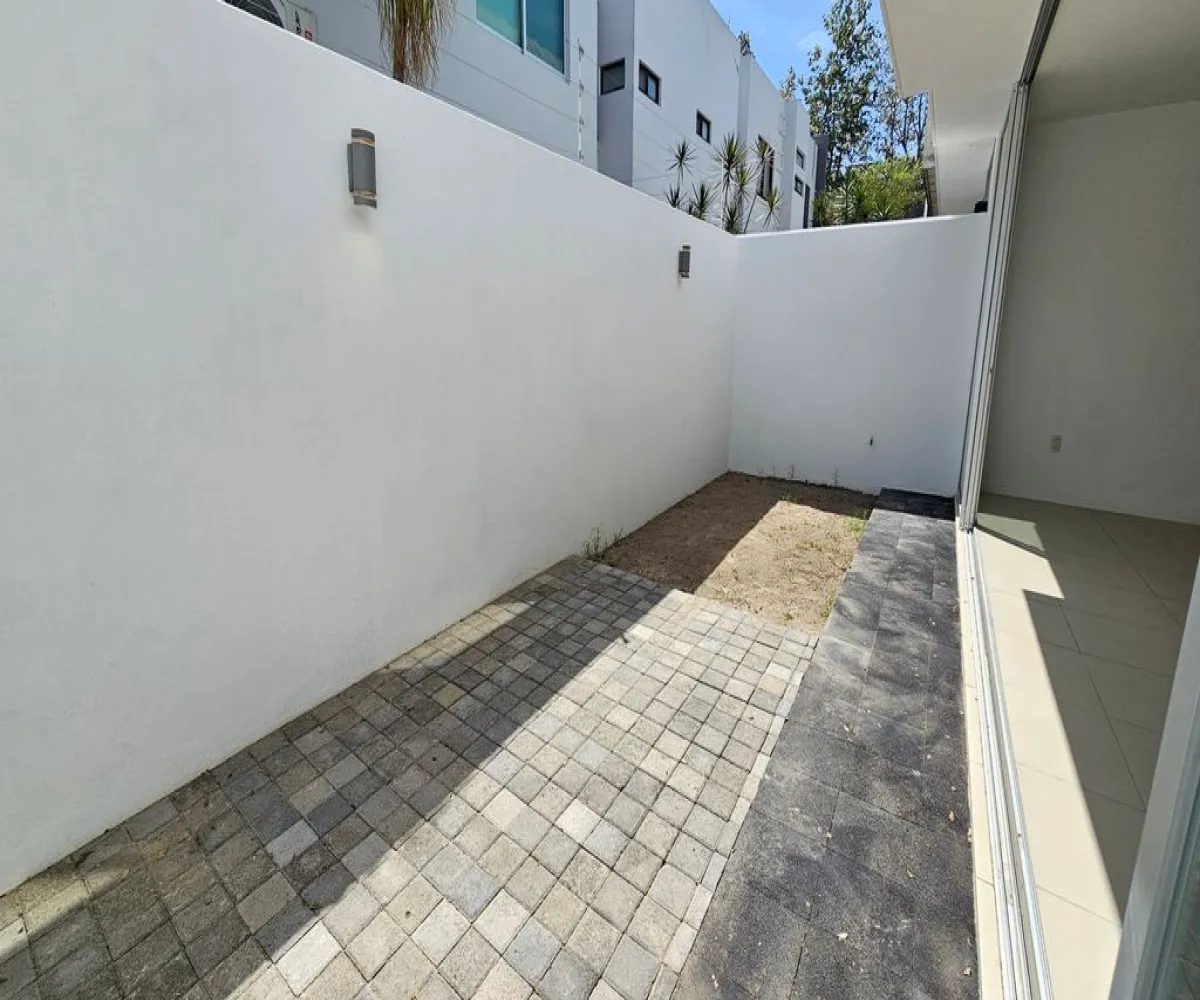 Casa En Venta,Jocotán,Calle Acero 225, Zapopan, Jalisco 45017, 3 Habitaciones,4 Baños,Calle Acero,3,pEqNxd2