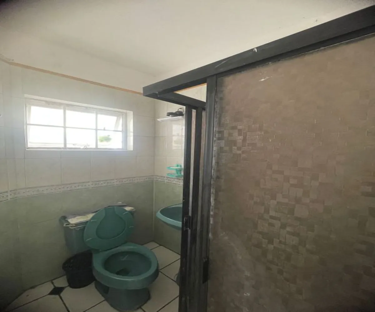 Casa En Venta,Bosques de La Victoria,Calle Fauna 2423, Guadalajara, Jalisco 44530, 10 Habitaciones,7 Baños,Calle Fauna,2,pK60pem