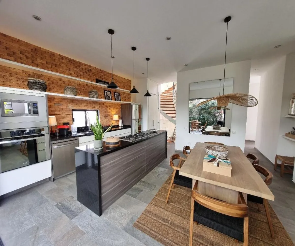 Casa En Venta,LAS CAÑADAS,Bosque de Zapopan 170 92, Zapopan, Jalisco 45133, 3 Habitaciones,3 Baños,Bosque de Zapopan,3,pVutKUO