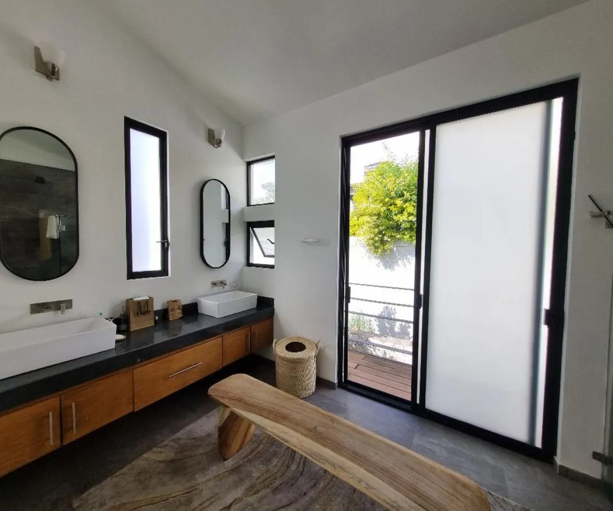 Casa En Venta,LAS CAÑADAS,Bosque de Zapopan 170 92, Zapopan, Jalisco 45133, 3 Habitaciones,3 Baños,Bosque de Zapopan,3,pVutKUO