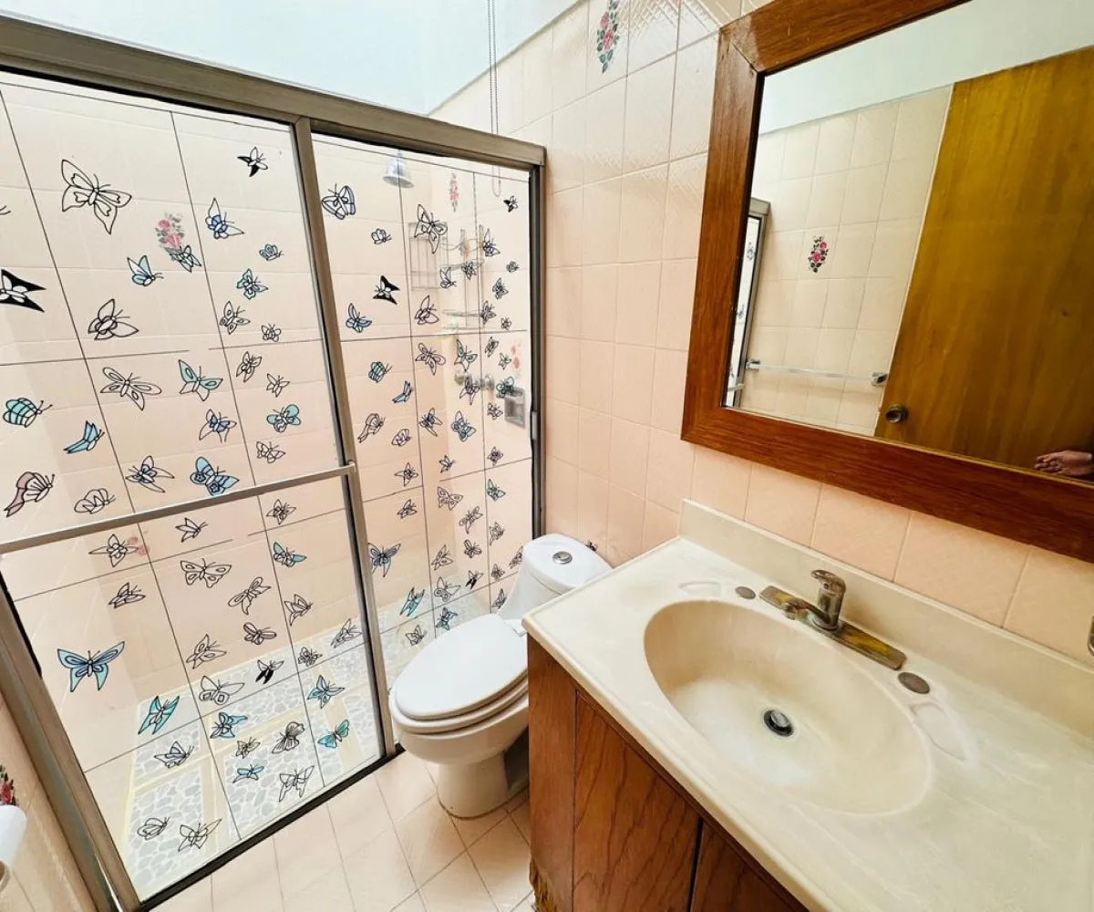 Casa En Venta,Jardines de Guadalupe,Ganaderos S/N, Zapopan, Jalisco 45030, 4 Habitaciones,3 Baños,Ganaderos,2,pc9oUdq