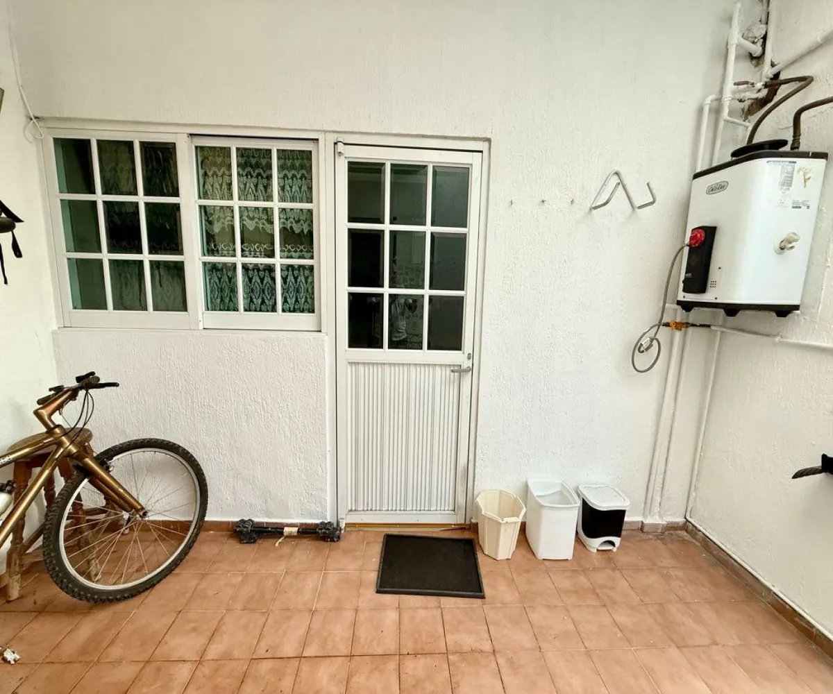 Casa En Venta,Jardines de Guadalupe,Ganaderos S/N, Zapopan, Jalisco 45030, 4 Habitaciones,3 Baños,Ganaderos,2,pc9oUdq