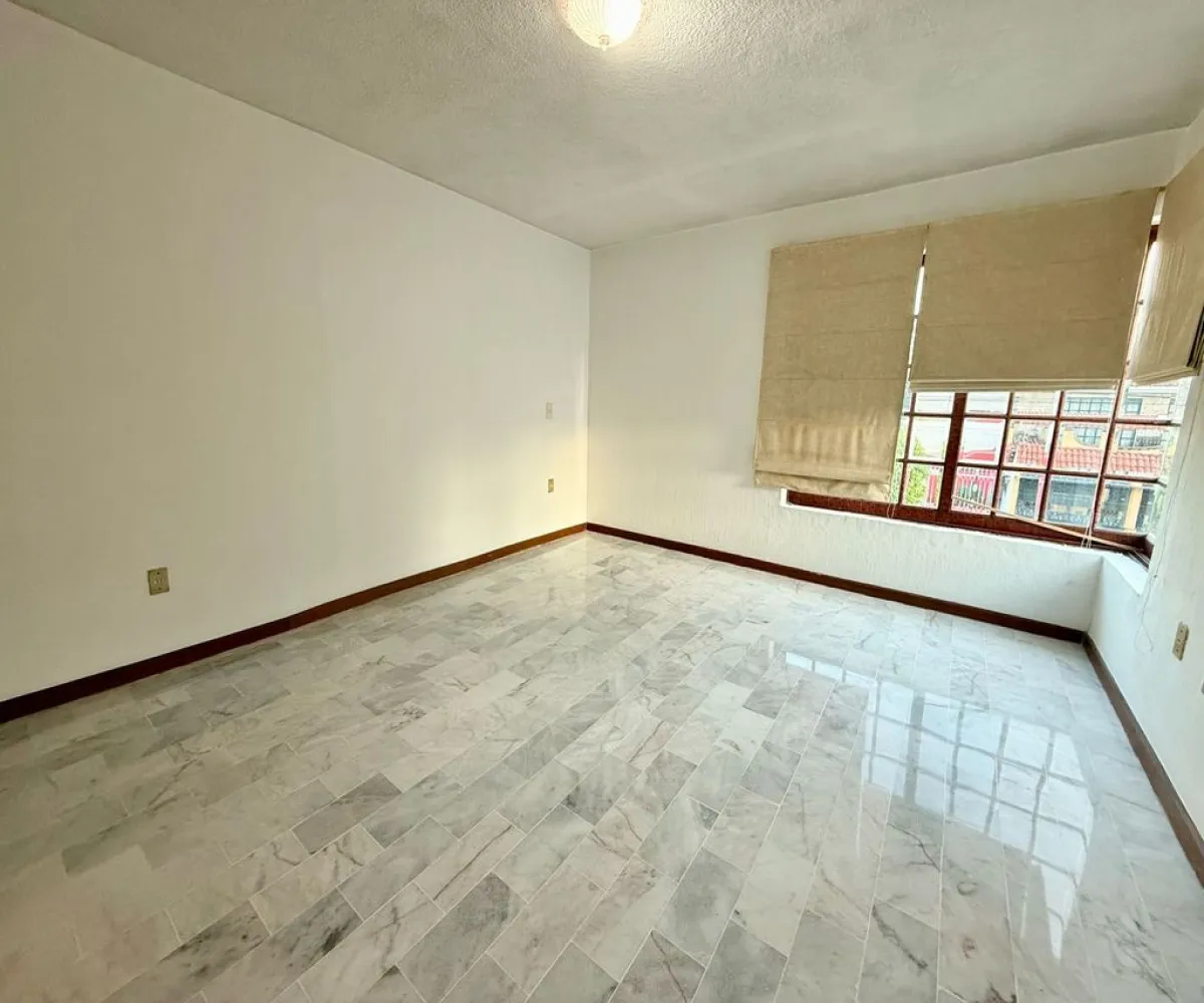 Casa En Venta,Jardines de Guadalupe,Ganaderos S/N, Zapopan, Jalisco 45030, 4 Habitaciones,3 Baños,Ganaderos,2,pc9oUdq