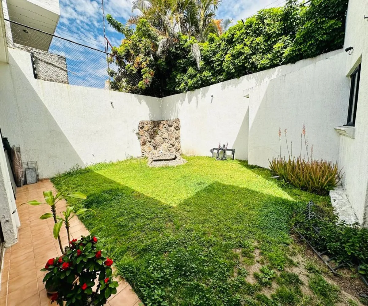 Casa En Venta,Jardines de Guadalupe,Ganaderos S/N, Zapopan, Jalisco 45030, 4 Habitaciones,3 Baños,Ganaderos,2,pc9oUdq