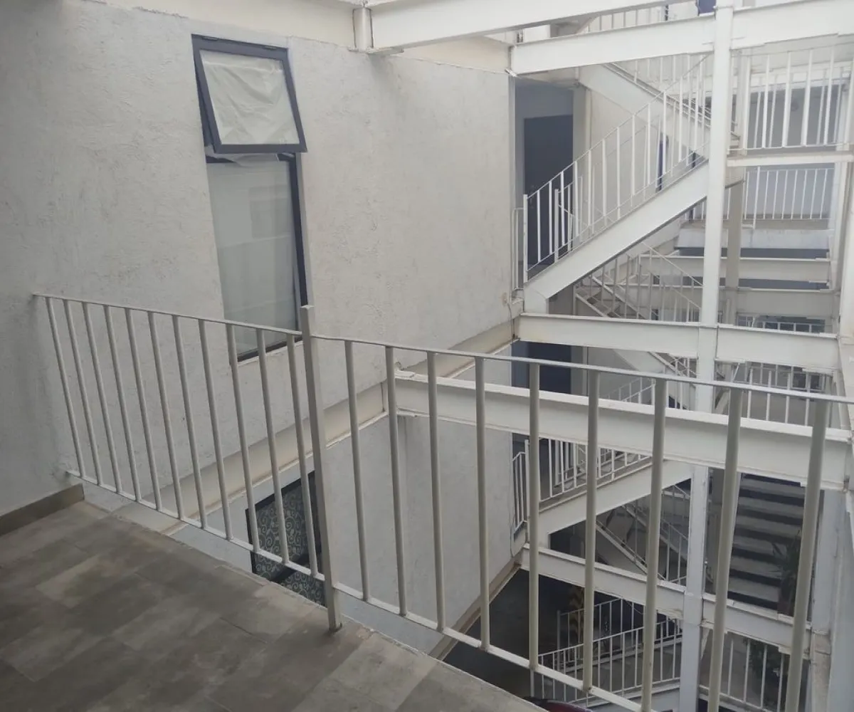 Departamento En Venta,Zona Centro,Puebla 82, Guadalajara, Jalisco 44100, 1 Cuarto,1 Baño,Puebla,1,pJS3Kas