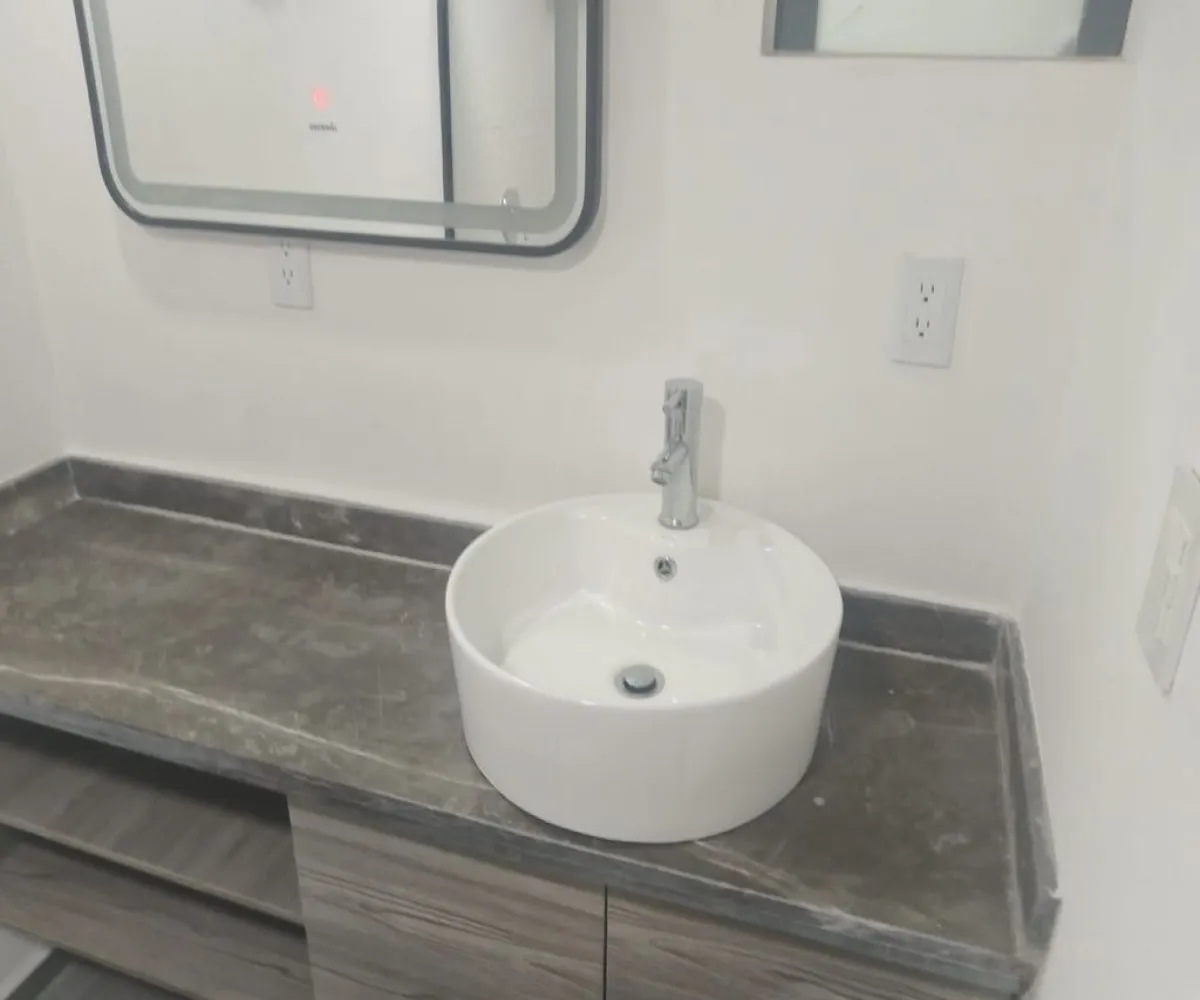 Departamento En Venta,Zona Centro,Puebla 82, Guadalajara, Jalisco 44100, 1 Cuarto,1 Baño,Puebla,1,pJS3Kas