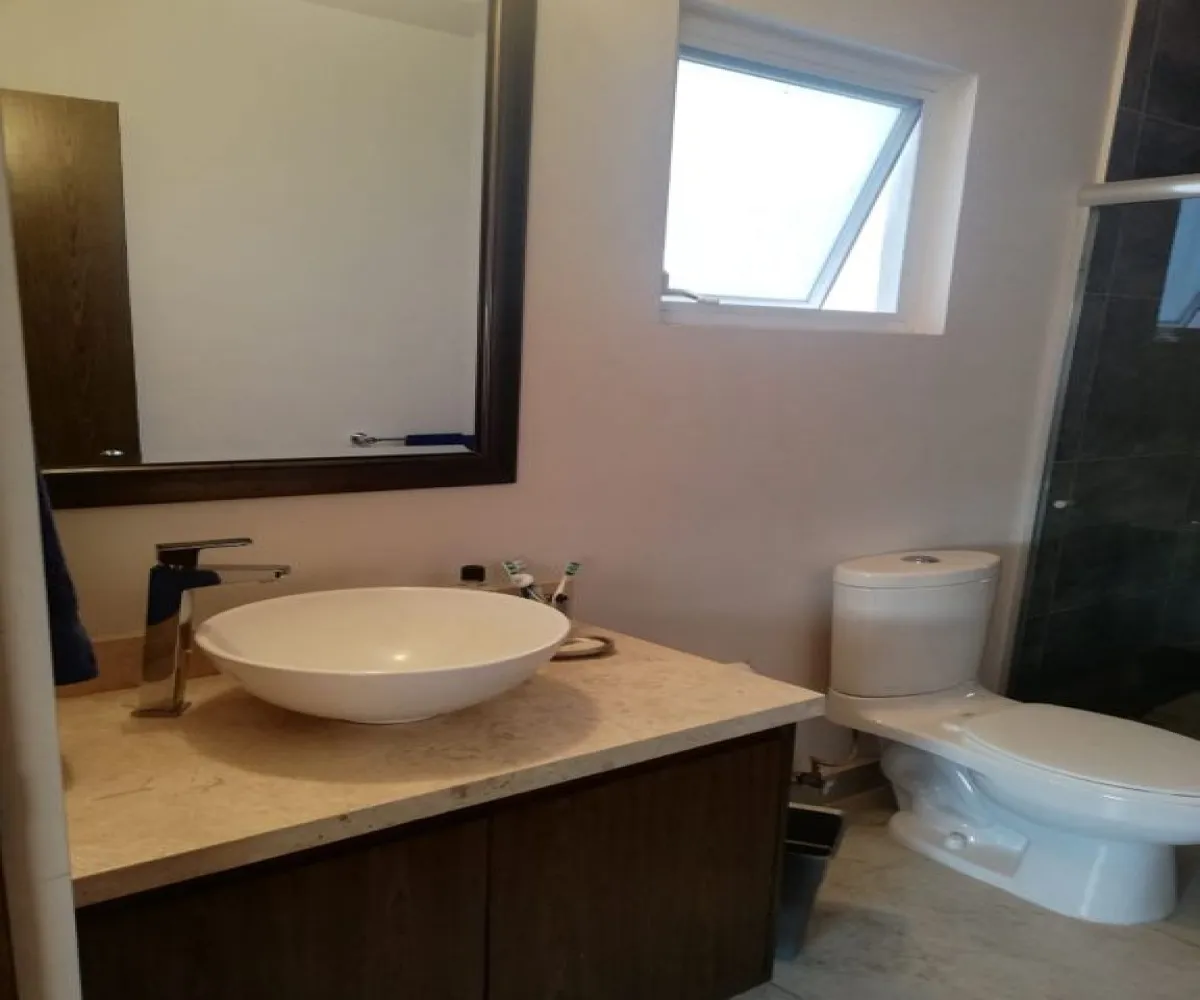 Casa En Renta,real de juriquilla,Privada Cascada de Palmas 1, Querétaro, Querétaro 76230, 3 Habitaciones,3 Baños,Privada Cascada de Palmas,3,pEWIl19
