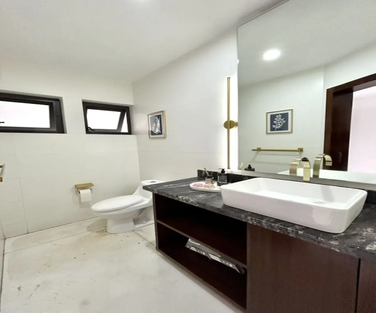 Casa En Venta,Bugambilias,Azaleas 528 M H Int 2, Zapopan, Jalisco 45239, 4 Habitaciones,3 Baños,Azaleas,1,pl5Nzhx