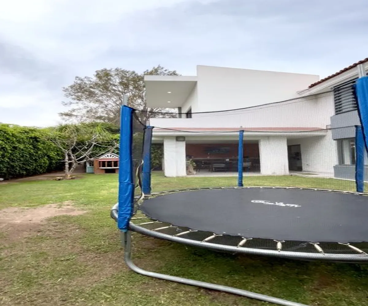 Casa En Venta,Bugambilias,Azaleas 528 M H Int 2, Zapopan, Jalisco 45239, 4 Habitaciones,3 Baños,Azaleas,1,pl5Nzhx