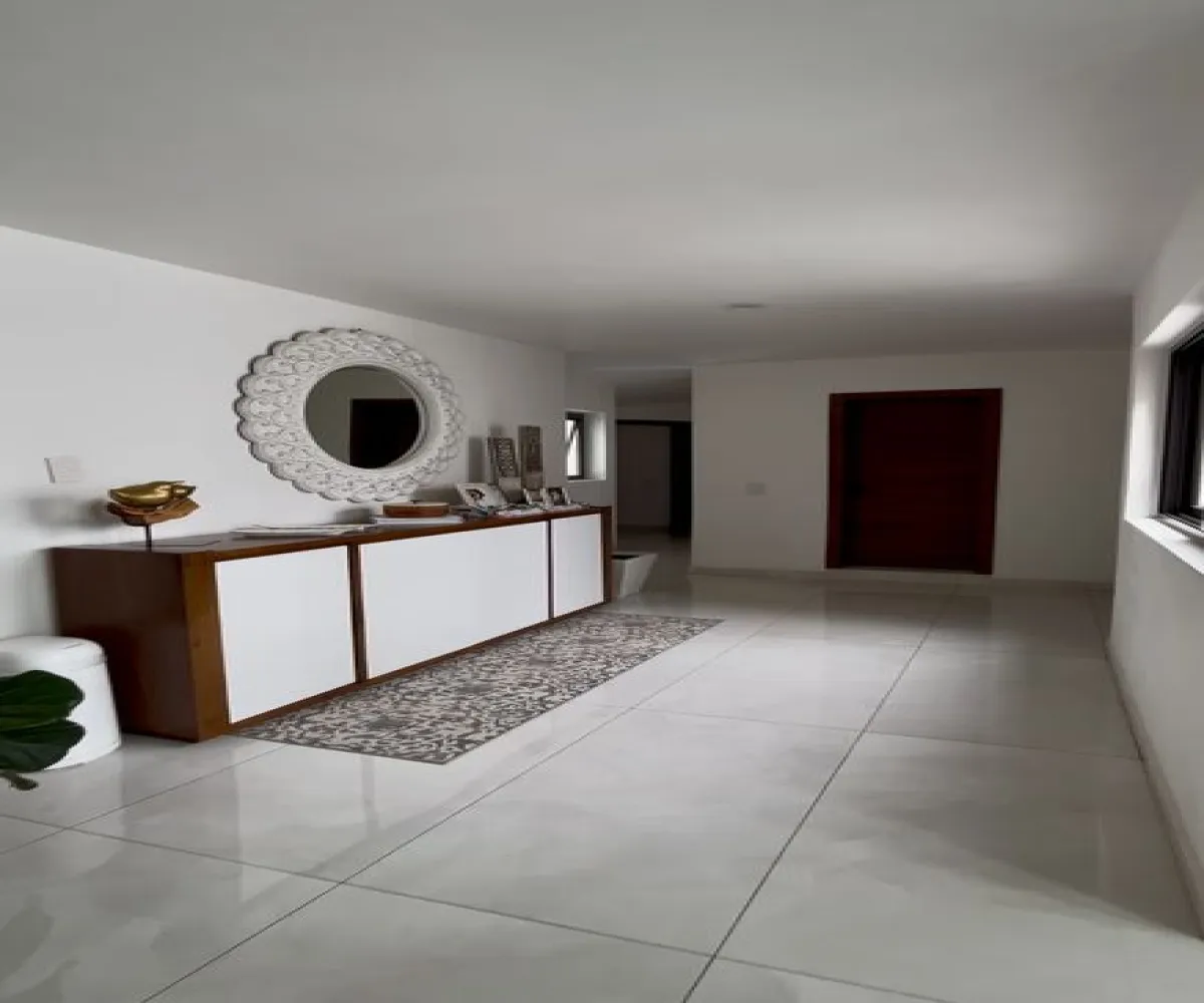 Casa En Venta,Bugambilias,Azaleas 528 M H Int 2, Zapopan, Jalisco 45239, 4 Habitaciones,3 Baños,Azaleas,1,pl5Nzhx