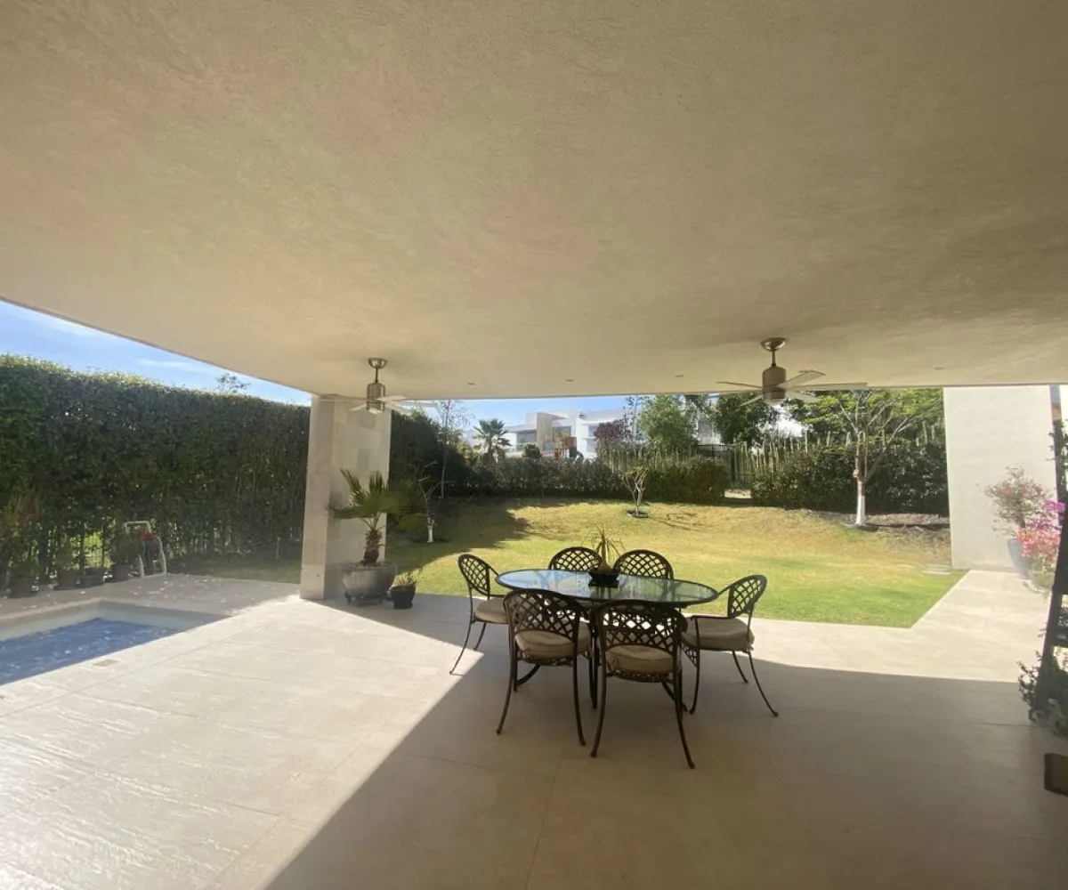 Casa En Venta,La Campana,Paseo del Mesón 7, Querétaro, Querétaro 76100, 4 Habitaciones,4 Baños,Paseo del Mesón,2,pA7v9md