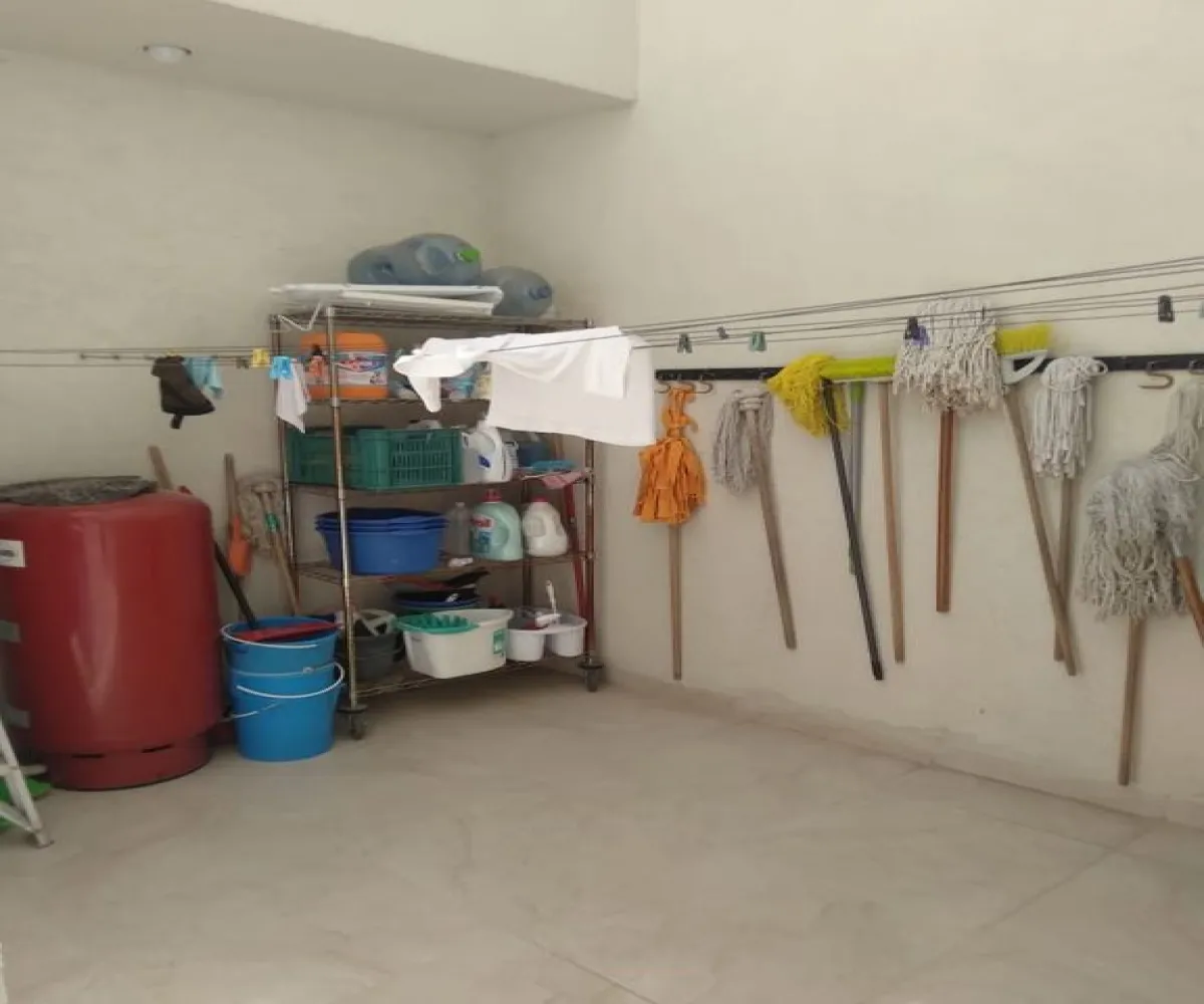 Casa En Venta,La Campana,Paseo del Mesón 7, Querétaro, Querétaro 76100, 4 Habitaciones,4 Baños,Paseo del Mesón,2,pA7v9md