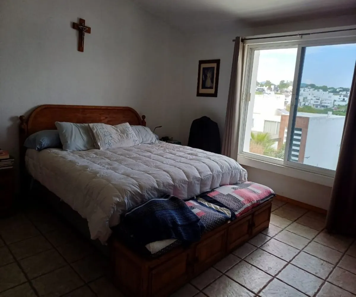 Casa En Renta,real de juriquilla,Paseo del Cantil 125, Querétaro, Querétaro 76230, 3 Habitaciones,4 Baños,Paseo del Cantil,1,pdUJbM6