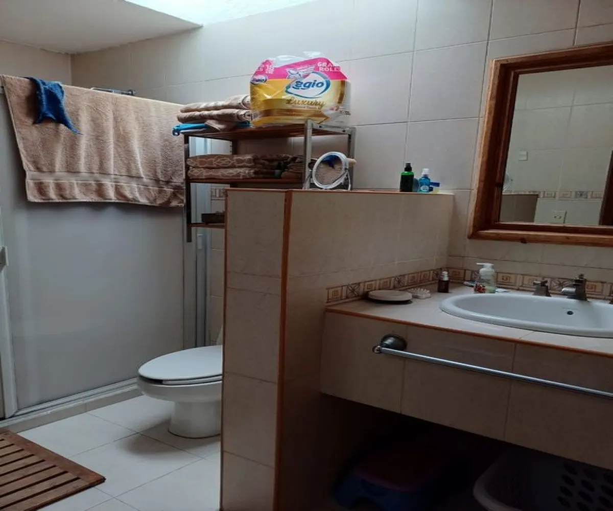 Casa En Renta,real de juriquilla,Paseo del Cantil 125, Querétaro, Querétaro 76230, 3 Habitaciones,4 Baños,Paseo del Cantil,1,pdUJbM6