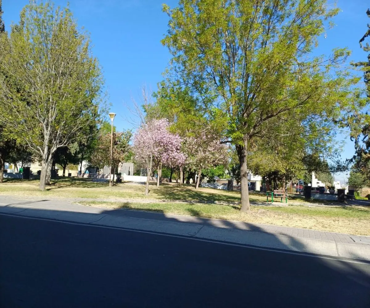 Terreno En Venta,Avenida Jaime Sabines 4014, Querétaro, Querétaro 76200,Avenida Jaime Sabines,p71MS1j