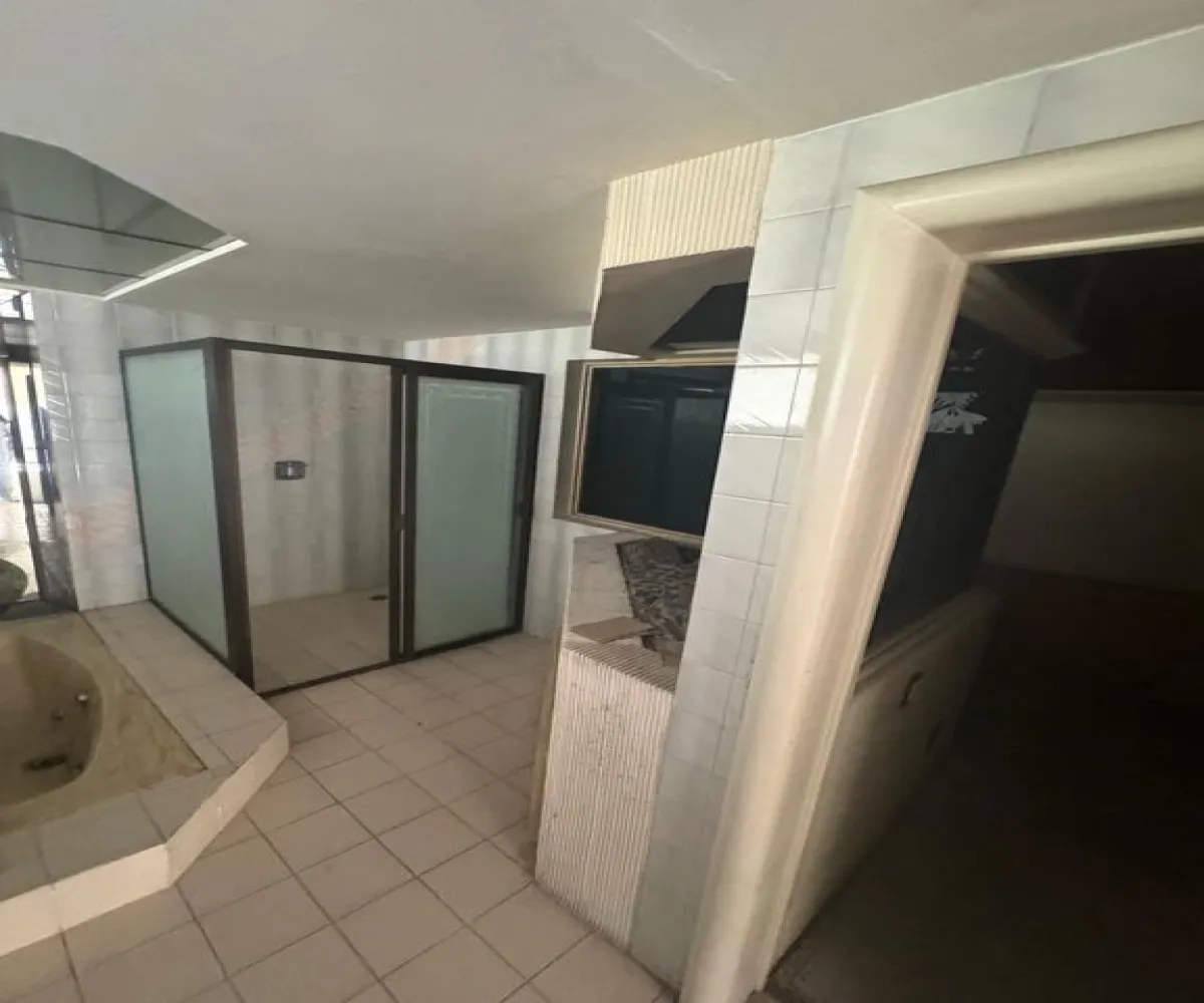 Casa En Venta,Chapalita Sur,Nayar 222, Zapopan, Jalisco 45040, 7 Habitaciones,7 Baños,Nayar,2,pNaRHsZ