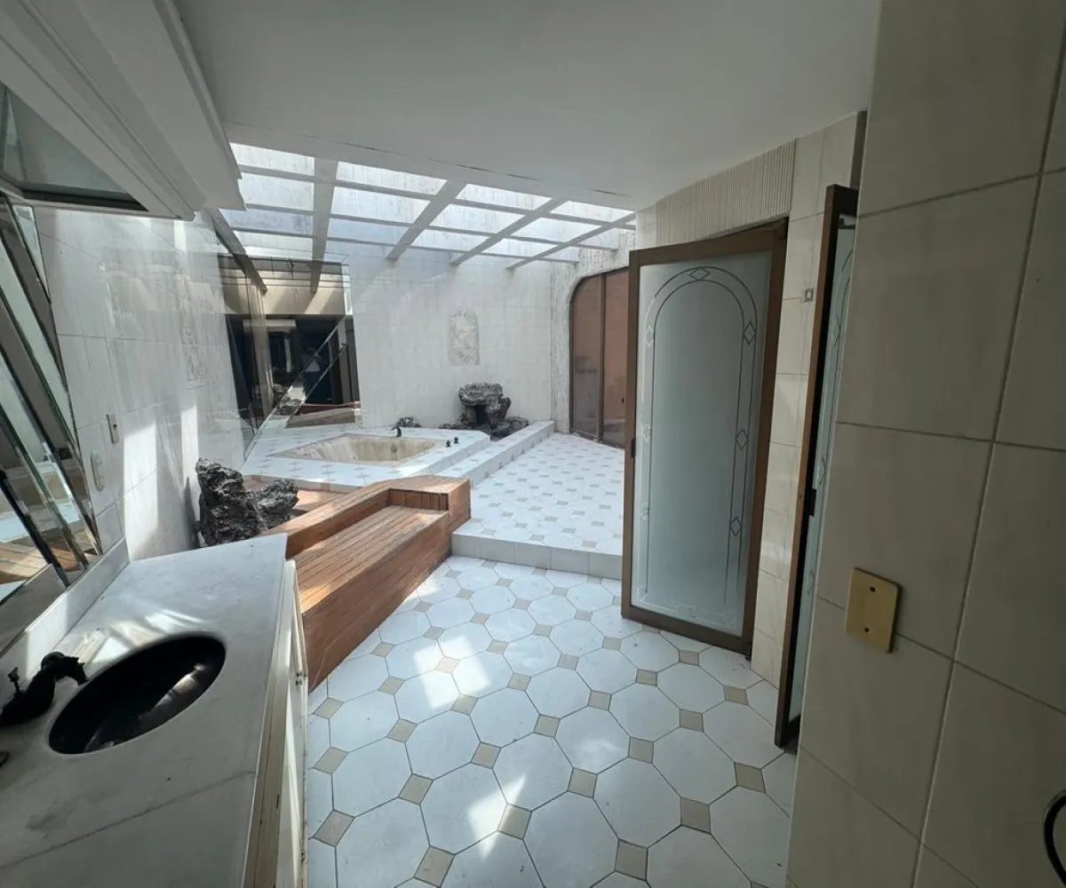 Casa En Venta,Chapalita Sur,Nayar 222, Zapopan, Jalisco 45040, 7 Habitaciones,7 Baños,Nayar,2,pNaRHsZ