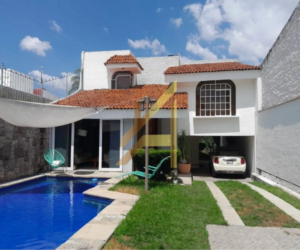 Casa En Venta,La Estancia,Calle Agustin Lara 54, Zapopan, Jalisco 45037, 3 Habitaciones,3 Baños,Calle Agustin Lara,2,pOJjoWV